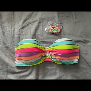 SOLD—Victoria Secret bathing suit top